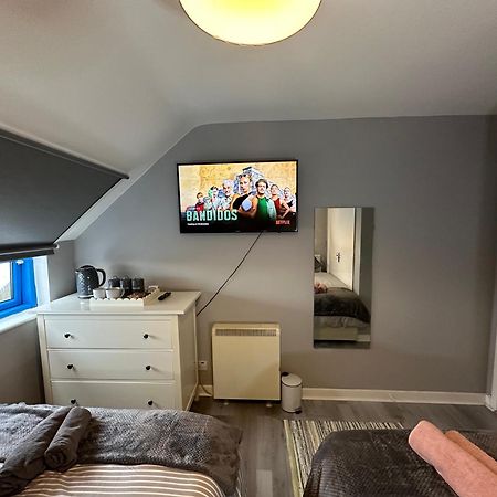 Wembley Serviced Apartment, 20Mins From Central לונדון מראה חיצוני תמונה