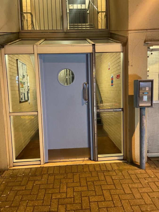 Wembley Serviced Apartment, 20Mins From Central לונדון מראה חיצוני תמונה